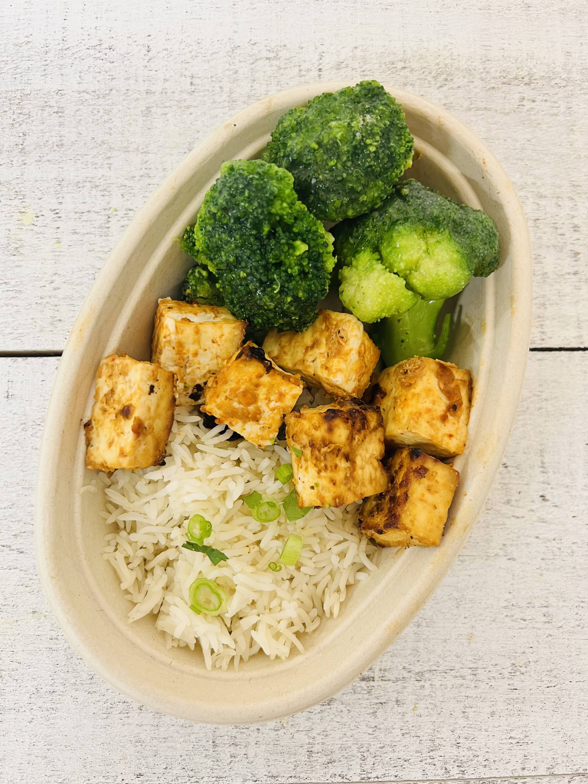 Honey Sriracha Tofu Bowl Prep to Table