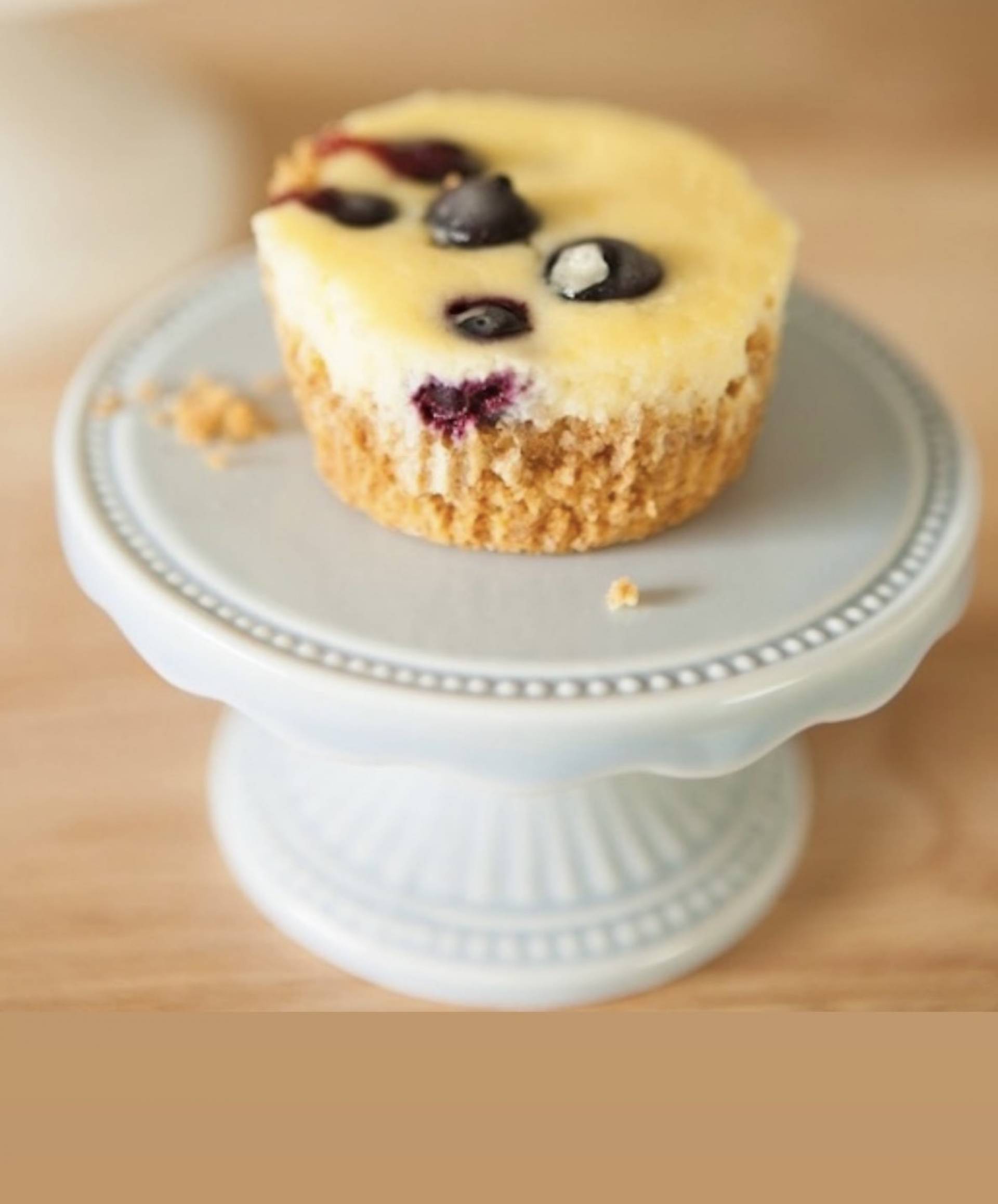 -Sugar A La Mode Lemon Blueberry Cheesecake