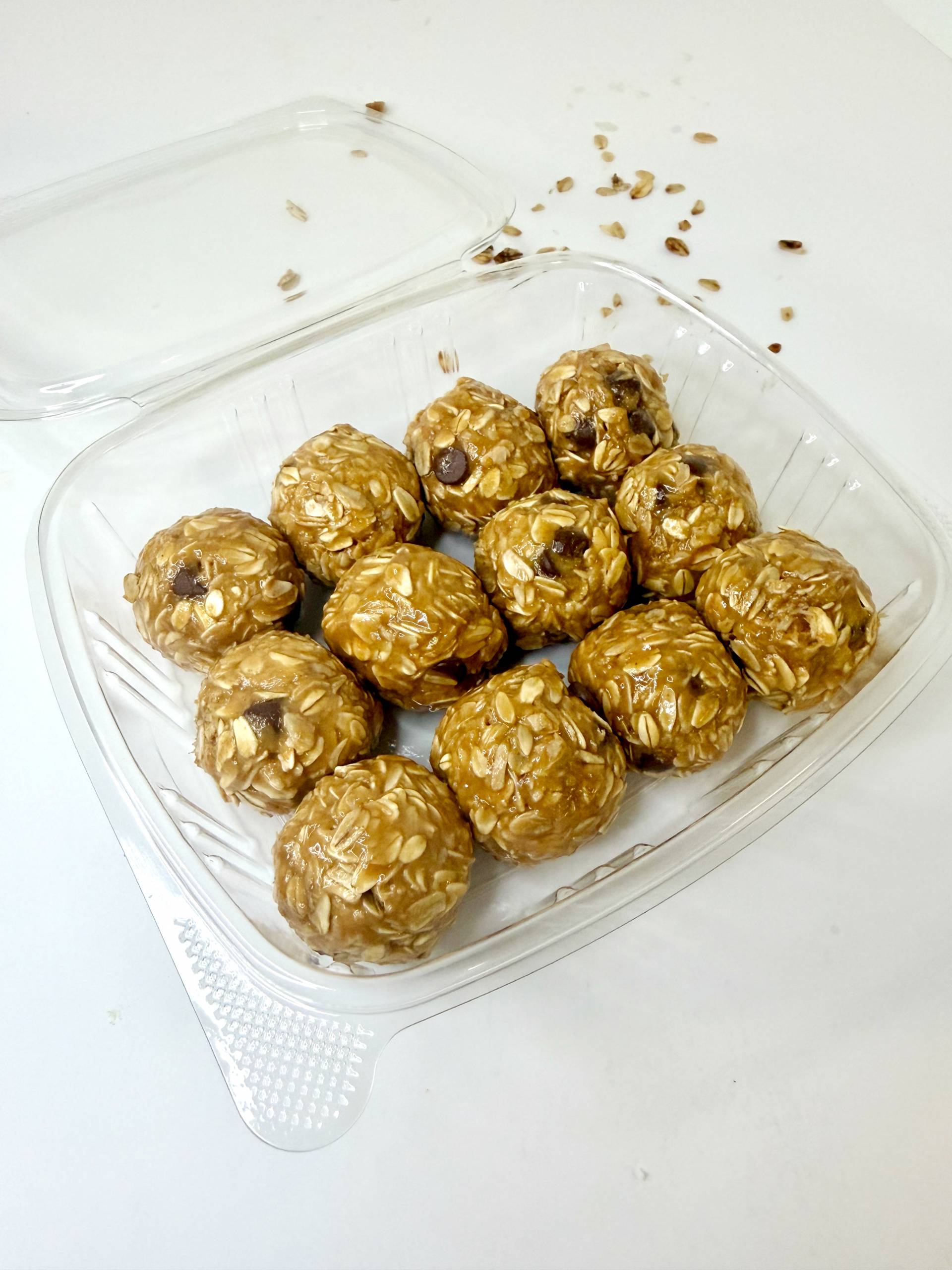 *Chocolate Chip Energy Balls
