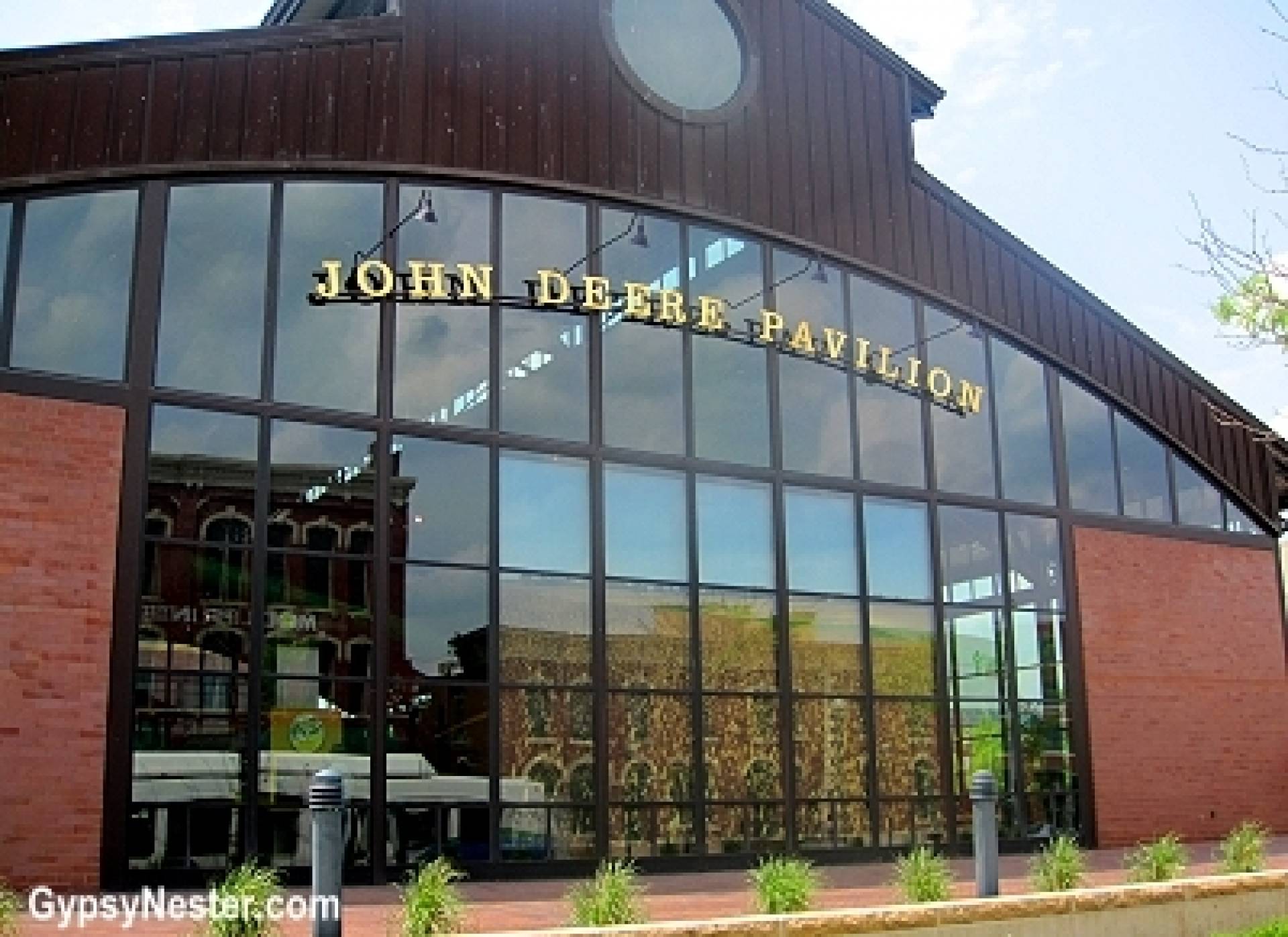 John Deere Commons (Employees only)